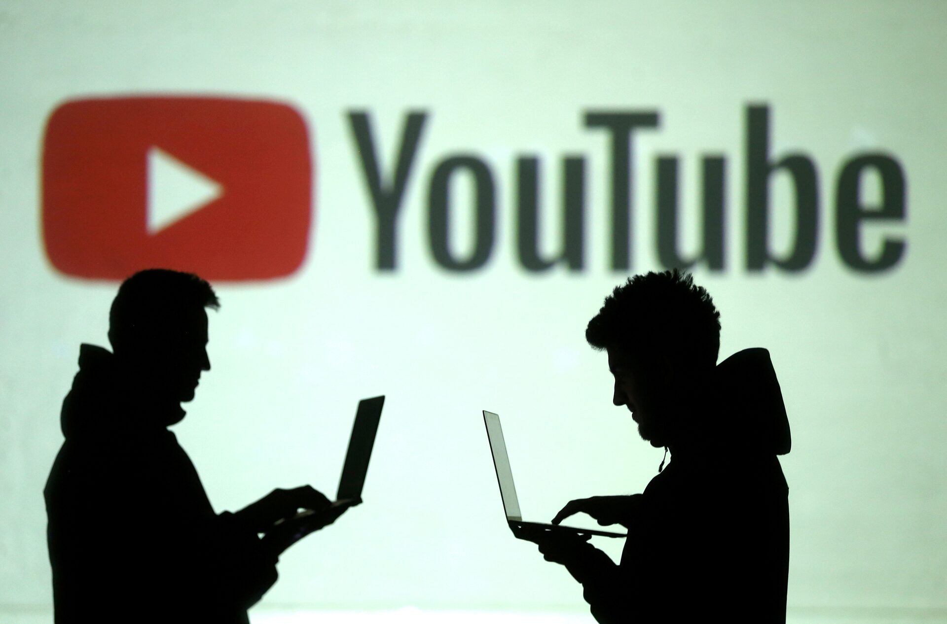  YouTube Introduces New AI-Powered Remix Tools for Shorts Creators